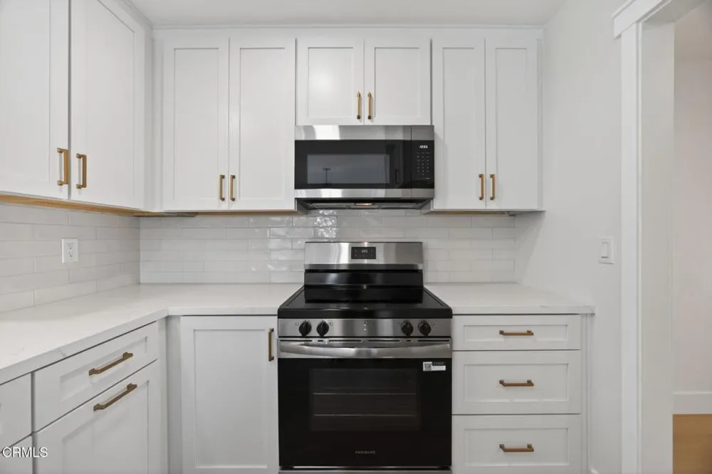 151 W Bay Boulevard Port Hueneme, CA 93041