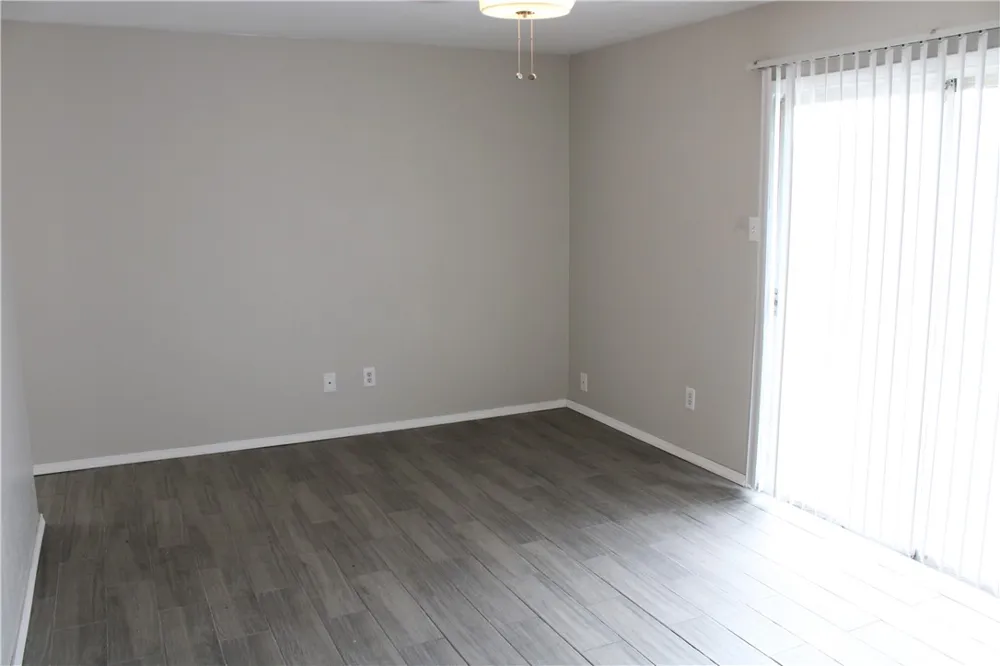 230 Birchwood Kingsville, TX 78363