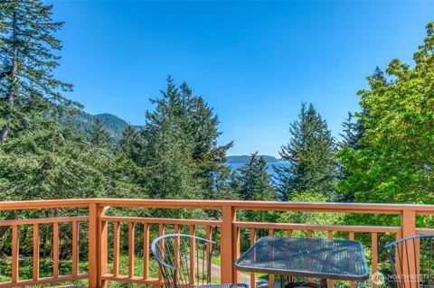 263 Cascade Way
