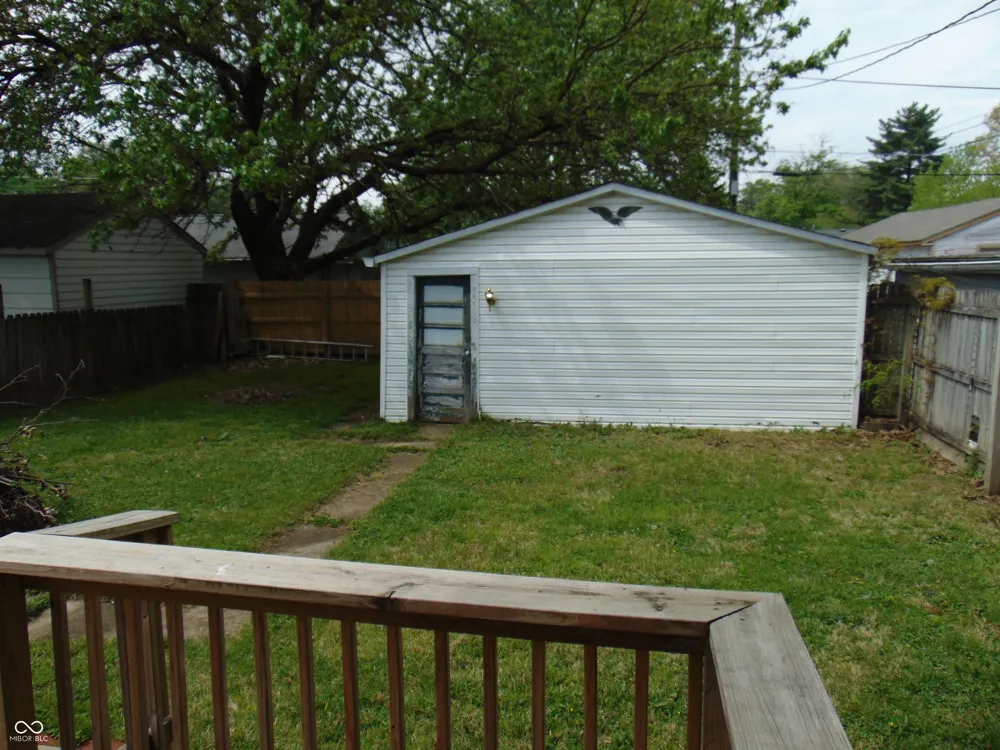 4706 Vernon Avenue Lawrence, IN 46226