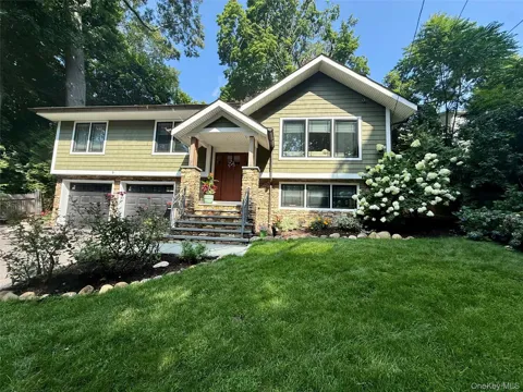 9 Winding Way