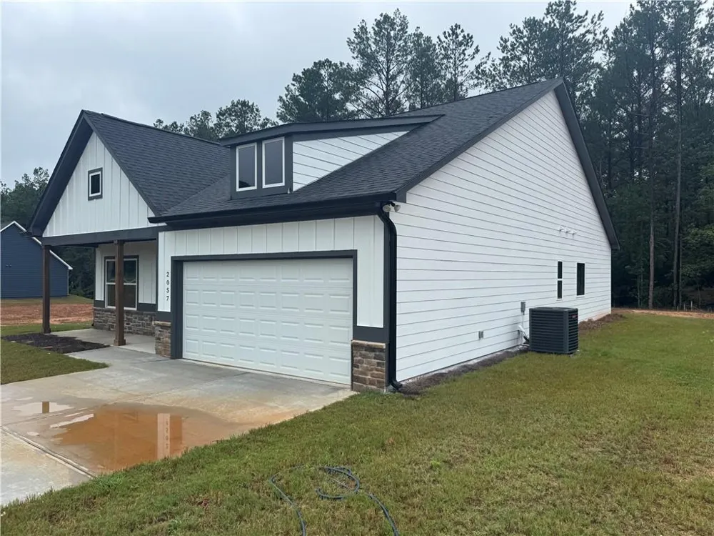 2057 N. Hicks Rd. Toccoa, GA 30577