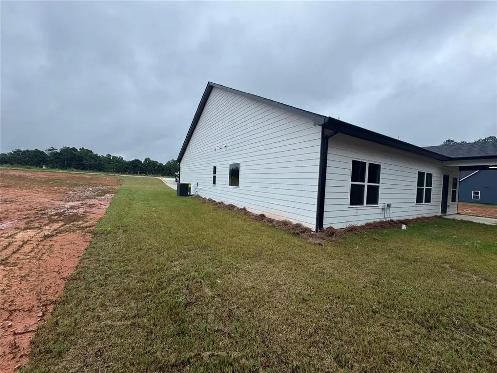 2057 N. Hicks Rd. Toccoa, GA 30577