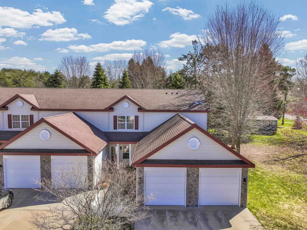 895 Meadowview Court Cadillac City, MI 49601