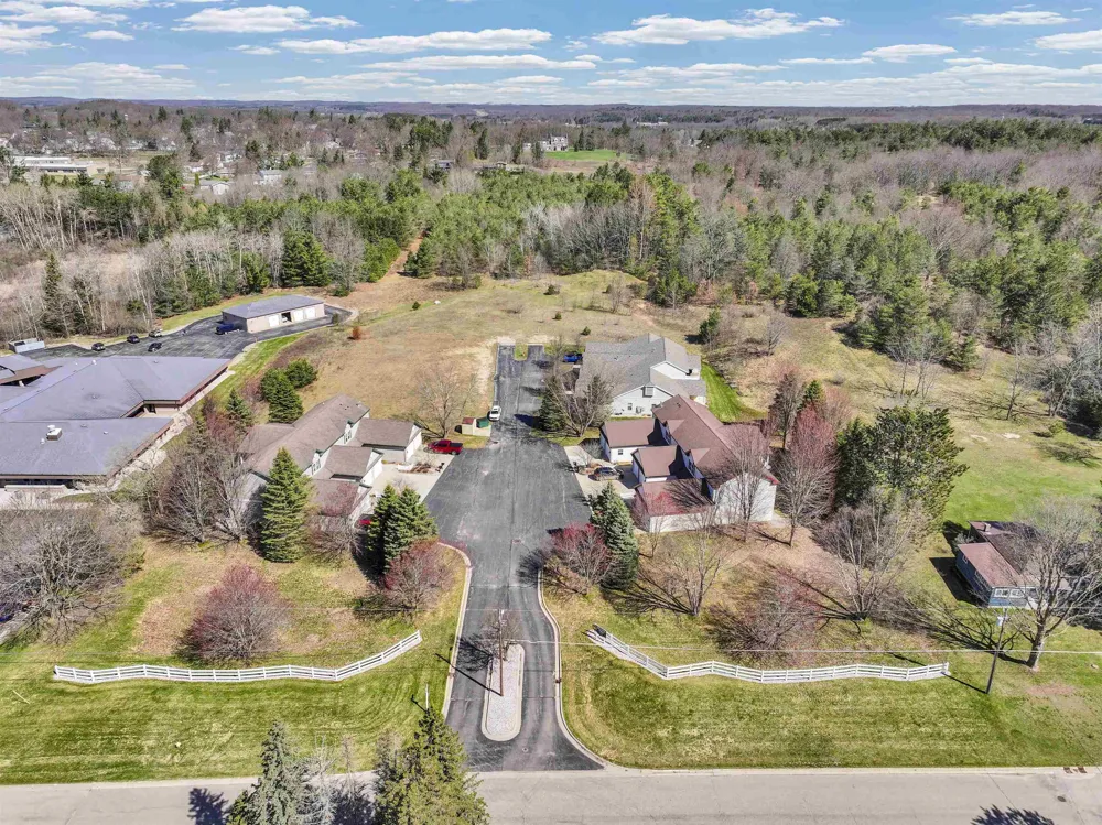 895 Meadowview Court Cadillac City, MI 49601