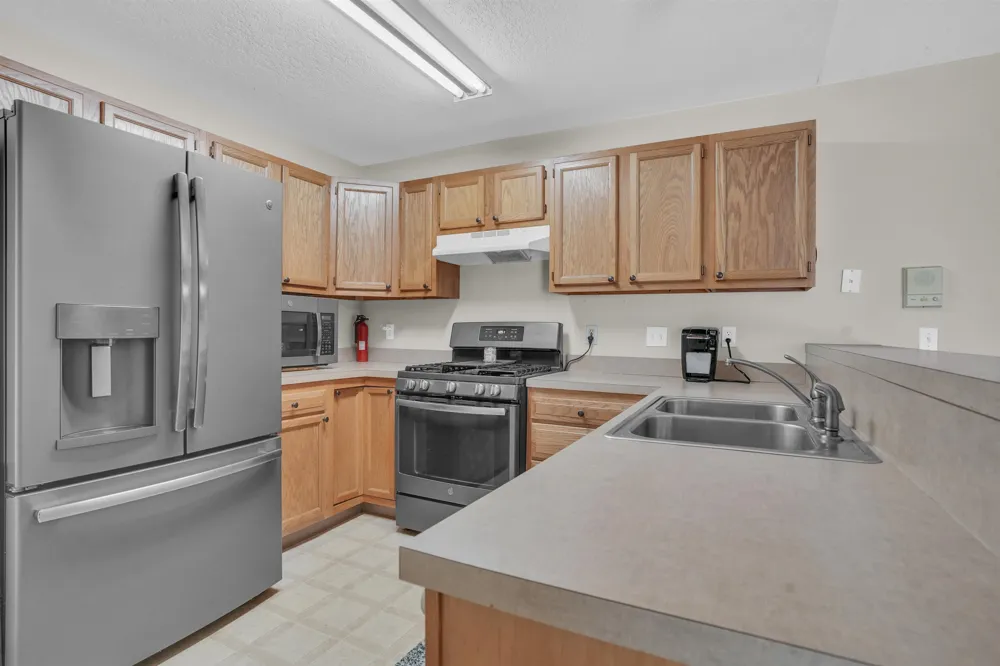 895 Meadowview Court Cadillac City, MI 49601
