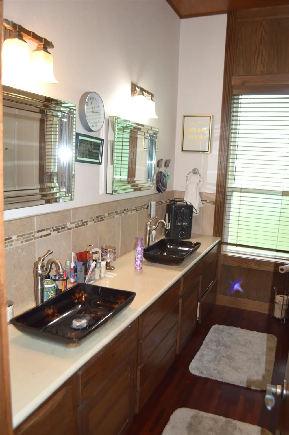 3202 Travis Cameron, TX 76520