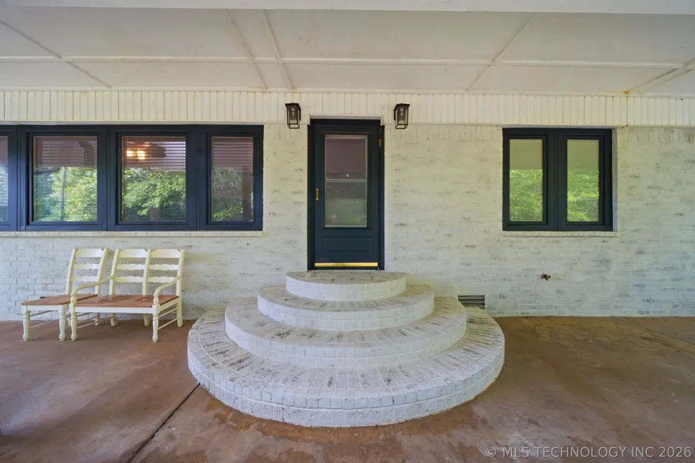 782 4380 ROAD Fort Towson, OK 74735