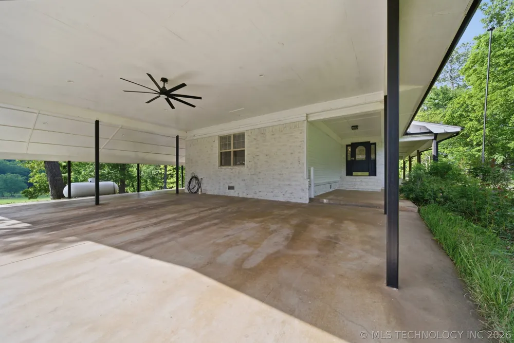 782 4380 ROAD Fort Towson, OK 74735
