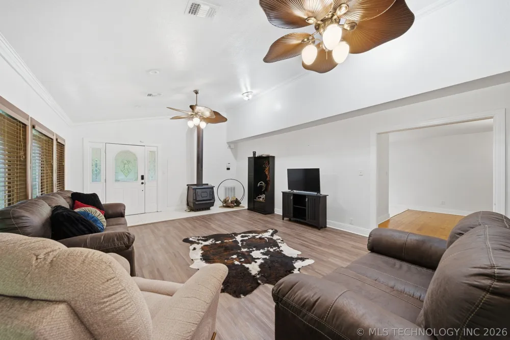 782 4380 ROAD Fort Towson, OK 74735