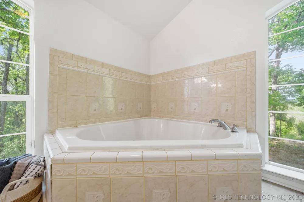 782 4380 ROAD Fort Towson, OK 74735