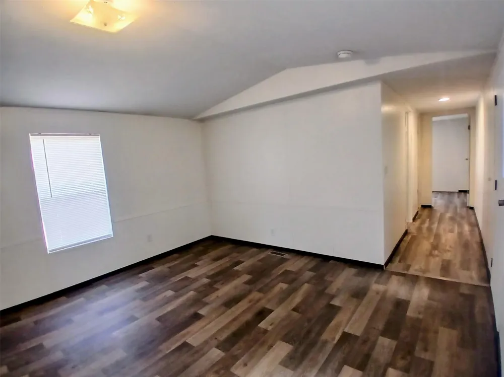 715 Windwood Drive Livingston, TX 77351