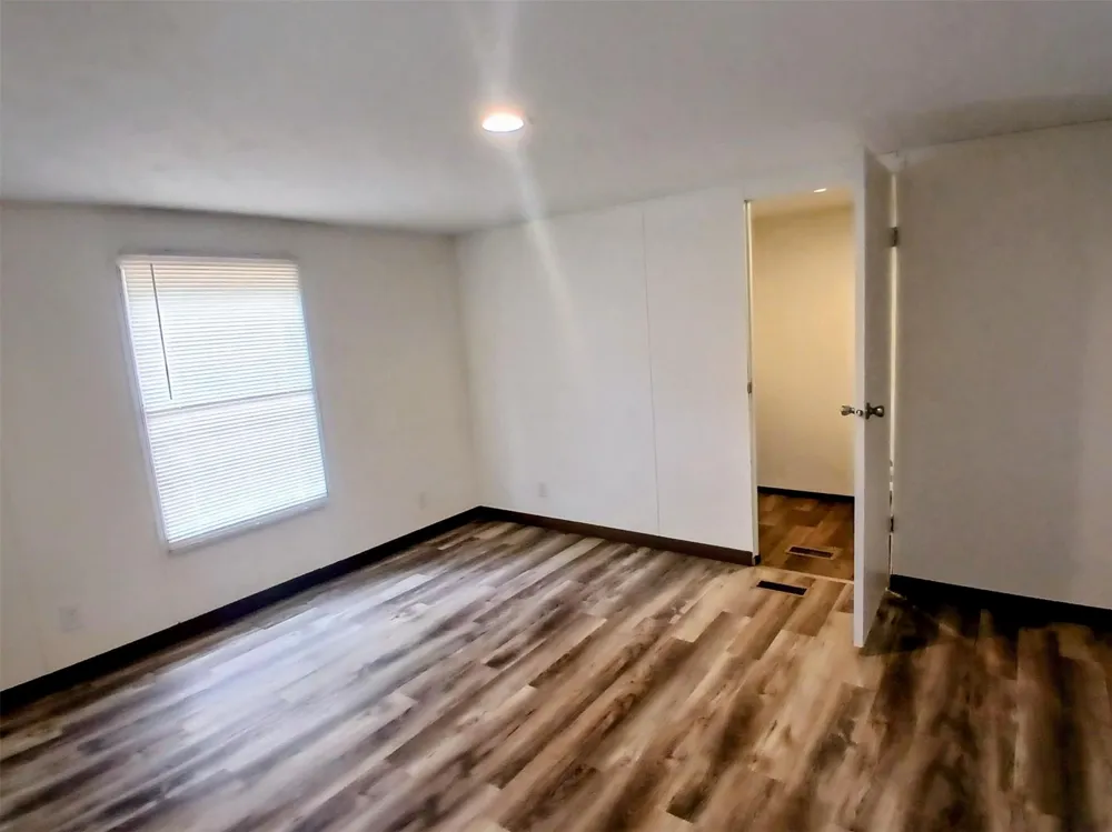 715 Windwood Drive Livingston, TX 77351