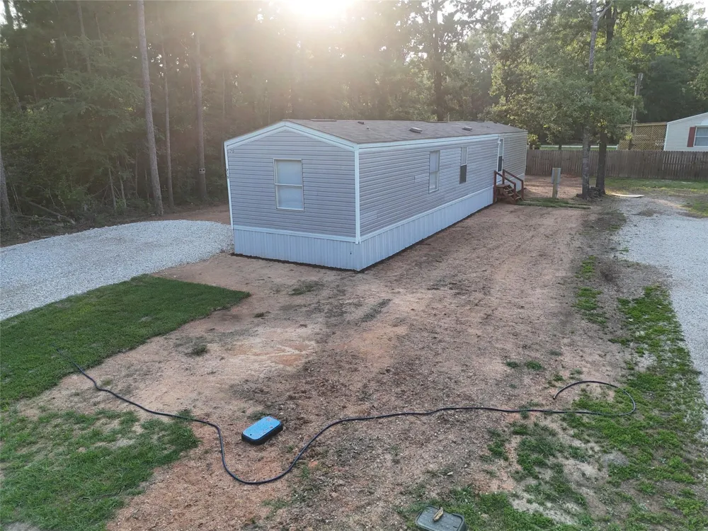 715 Windwood Drive Livingston, TX 77351