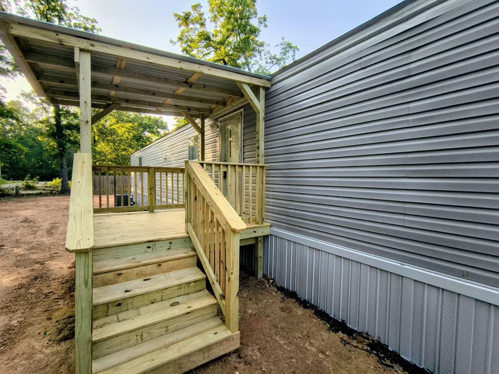 715 Windwood Drive Livingston, TX 77351