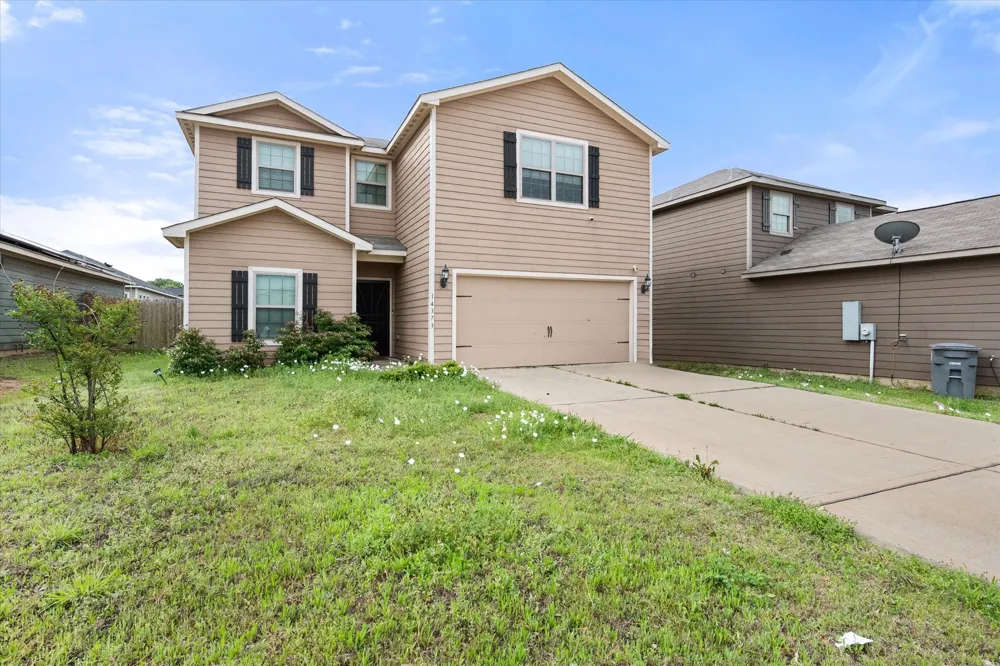 14373 Wrangler Way Dallas, TX 75253