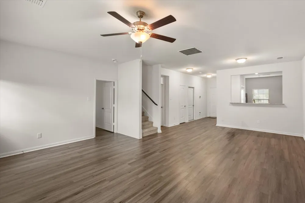 14373 Wrangler Way Dallas, TX 75253