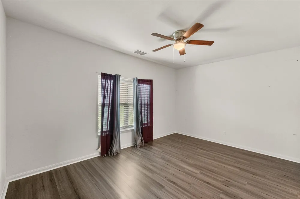 14373 Wrangler Way Dallas, TX 75253