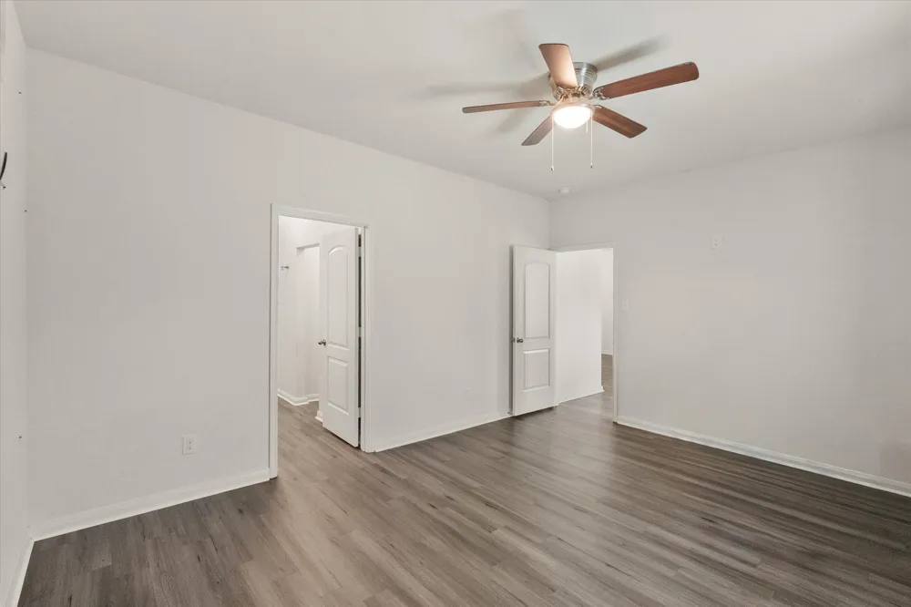 14373 Wrangler Way Dallas, TX 75253