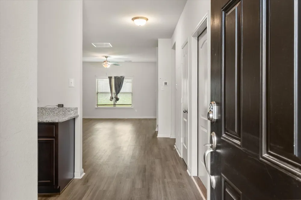 14373 Wrangler Way Dallas, TX 75253