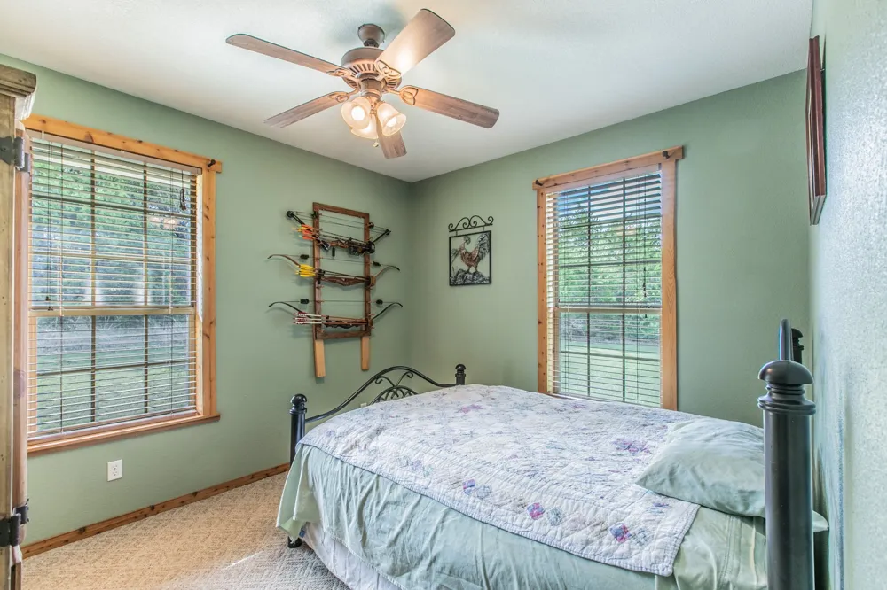 5636 Fm 56 Clifton, TX 76634
