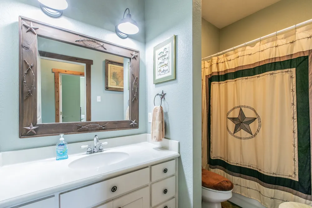 5636 Fm 56 Clifton, TX 76634