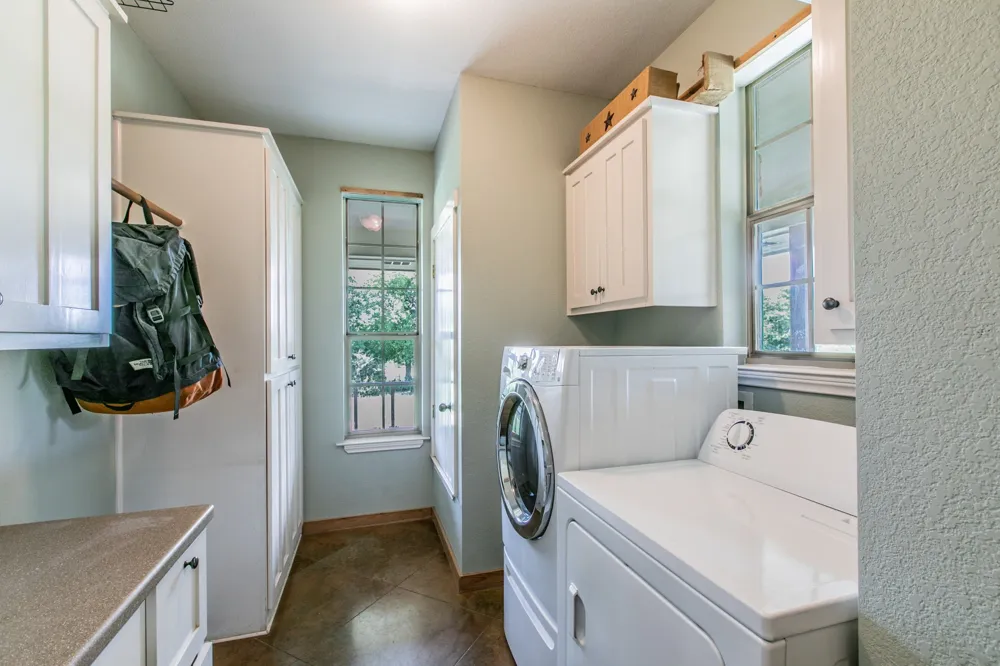 5636 Fm 56 Clifton, TX 76634