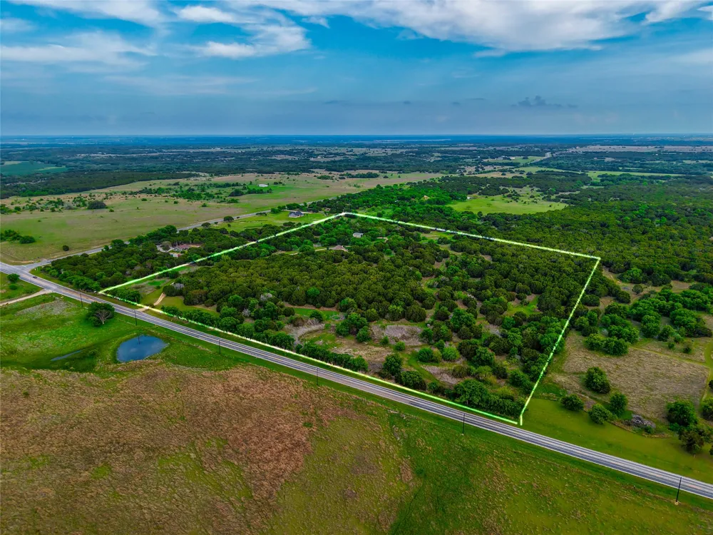 5636 Fm 56 Clifton, TX 76634