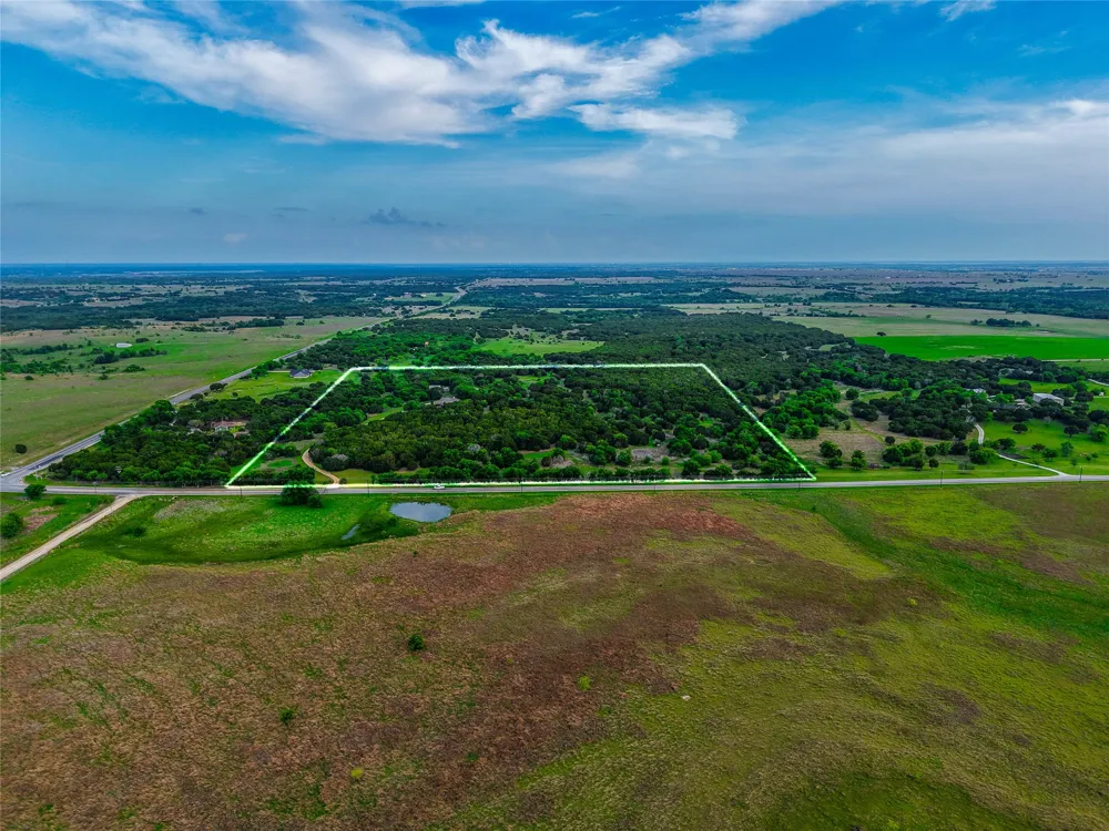 5636 Fm 56 Clifton, TX 76634