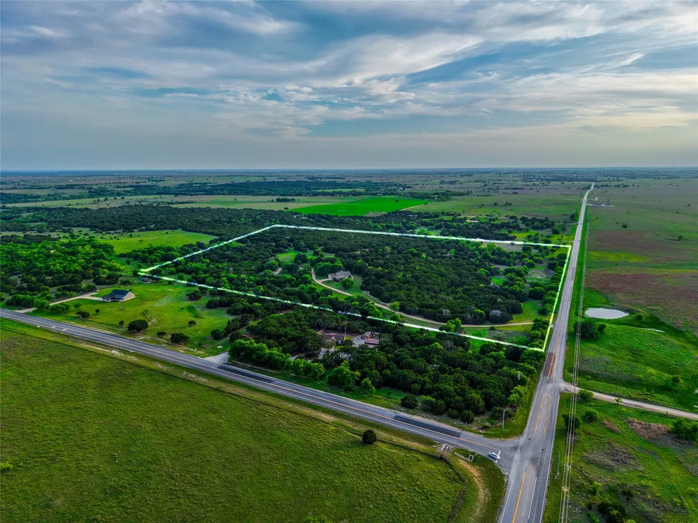 5636 Fm 56 Clifton, TX 76634