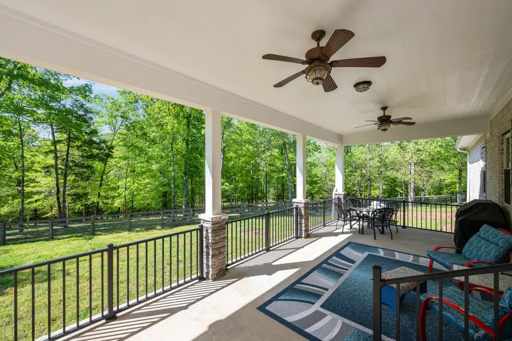 694 Lick Creek Boat Dock Loop Parsons, TN 38363