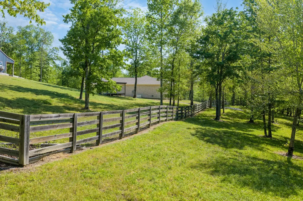 694 Lick Creek Boat Dock Loop Parsons, TN 38363