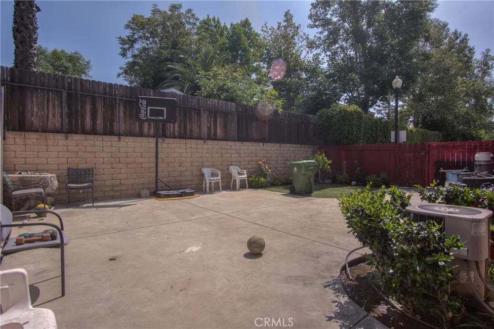 12600 San Fernando #121 Sylmar, CA 91342