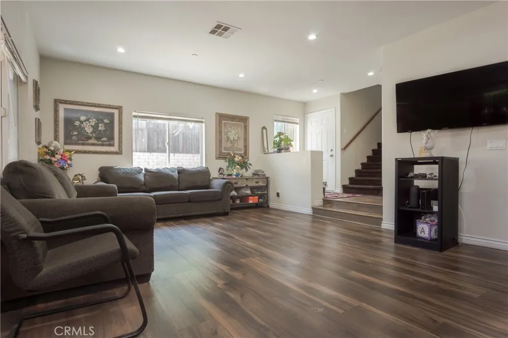 12600 San Fernando #121 Sylmar, CA 91342