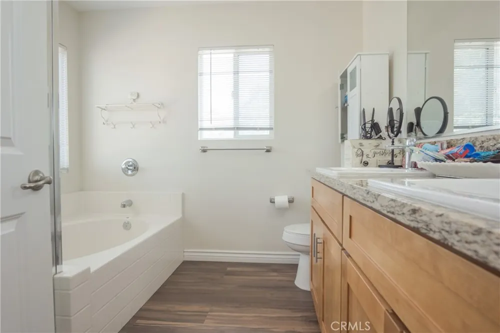12600 San Fernando #121 Sylmar, CA 91342