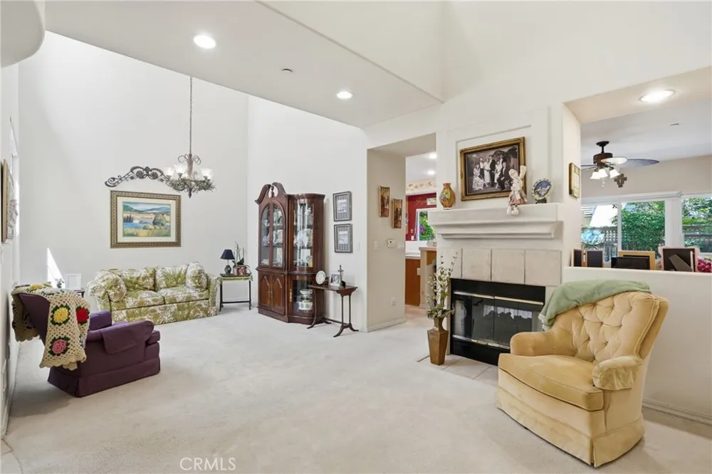 2344 Timsbury Way Santa Maria, CA 93455