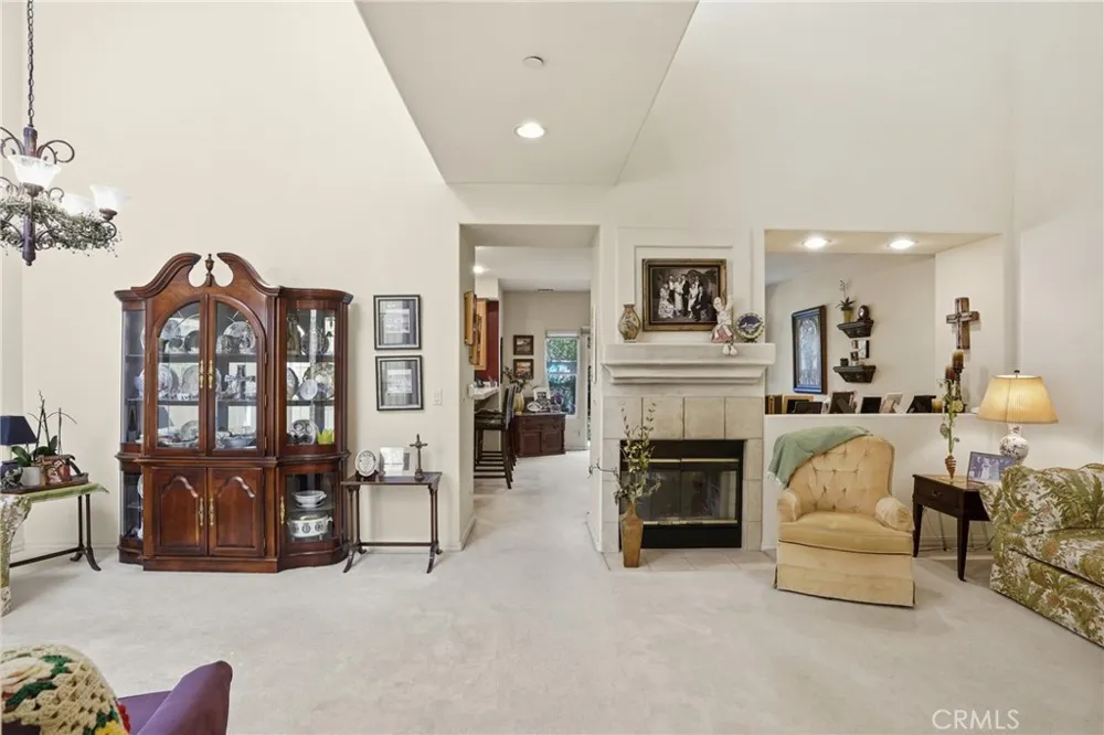 2344 Timsbury Way Santa Maria, CA 93455