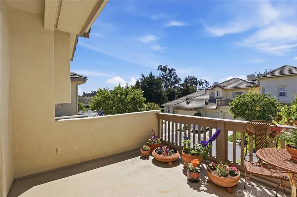 2344 Timsbury Way Santa Maria, CA 93455