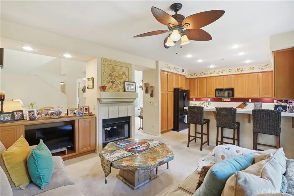 2344 Timsbury Way Santa Maria, CA 93455