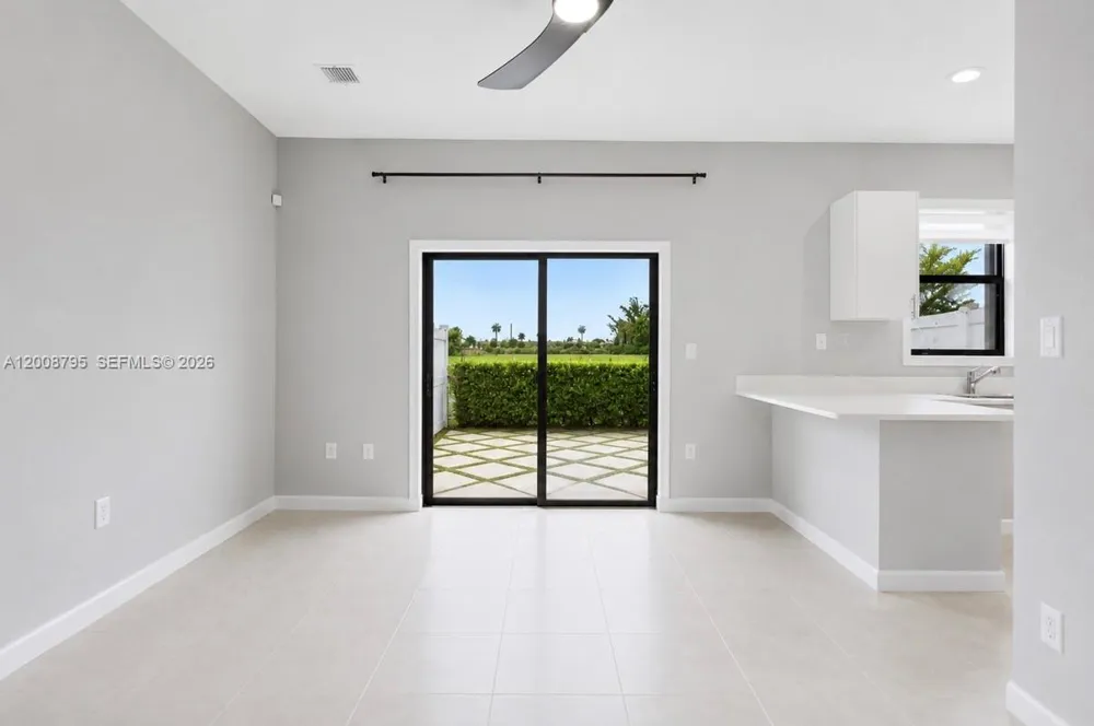 20478 NW 4th Ct Miami Gardens, FL 33169