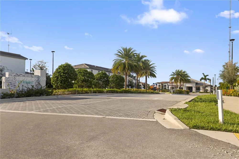 20478 NW 4th Ct Miami Gardens, FL 33169