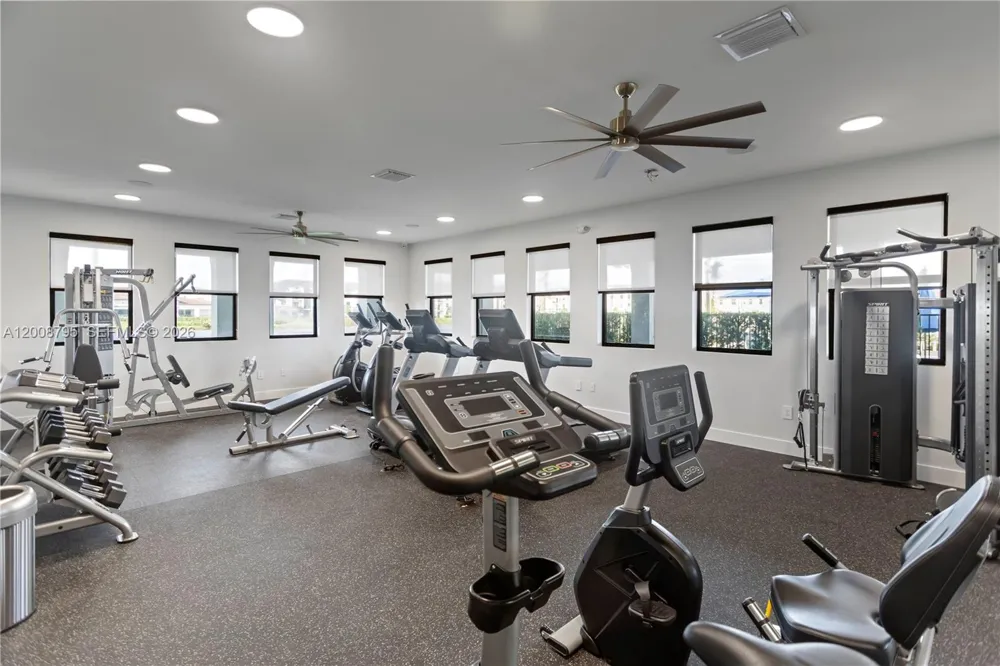 20478 NW 4th Ct Miami Gardens, FL 33169