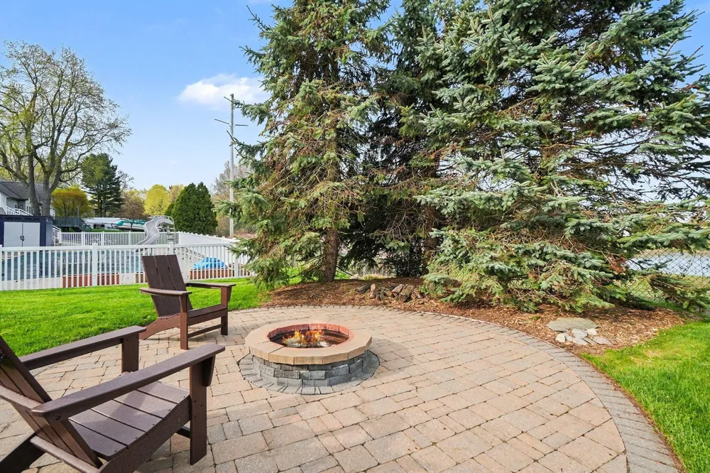 2213 Bristol Street Park Township, MI 49424
