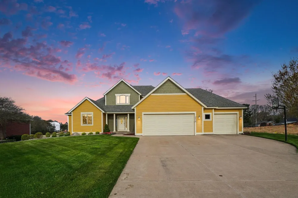 2213 Bristol Street Park Township, MI 49424