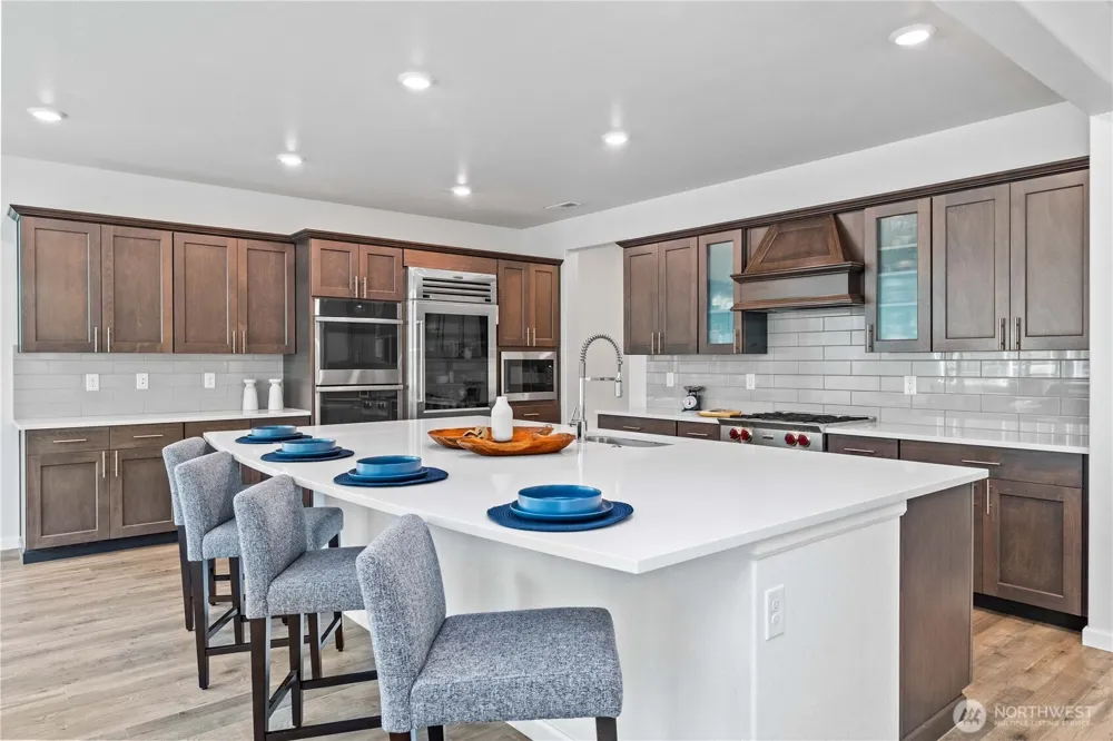 32943 Ash Avenue SE Black Diamond, WA 98010