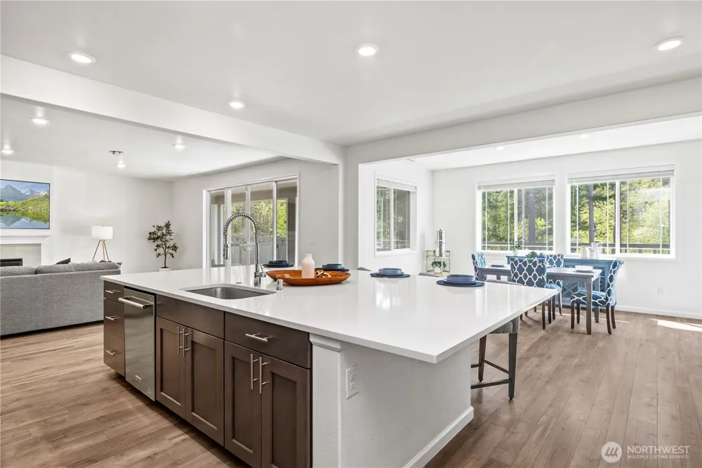 32943 Ash Avenue SE Black Diamond, WA 98010