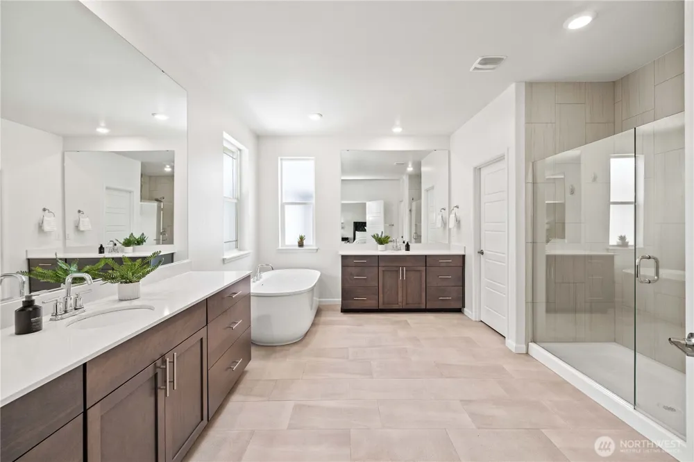 32943 Ash Avenue SE Black Diamond, WA 98010