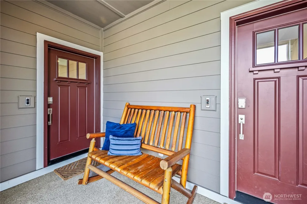 32943 Ash Avenue SE Black Diamond, WA 98010