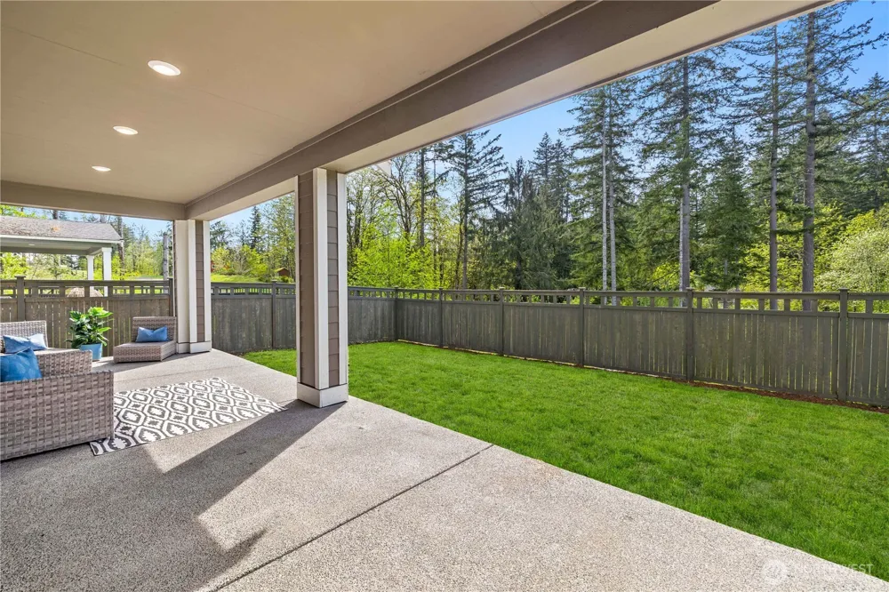 32943 Ash Avenue SE Black Diamond, WA 98010