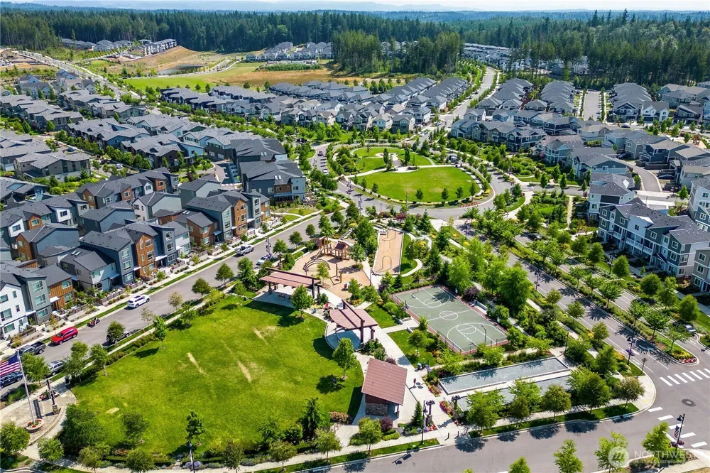 32943 Ash Avenue SE Black Diamond, WA 98010